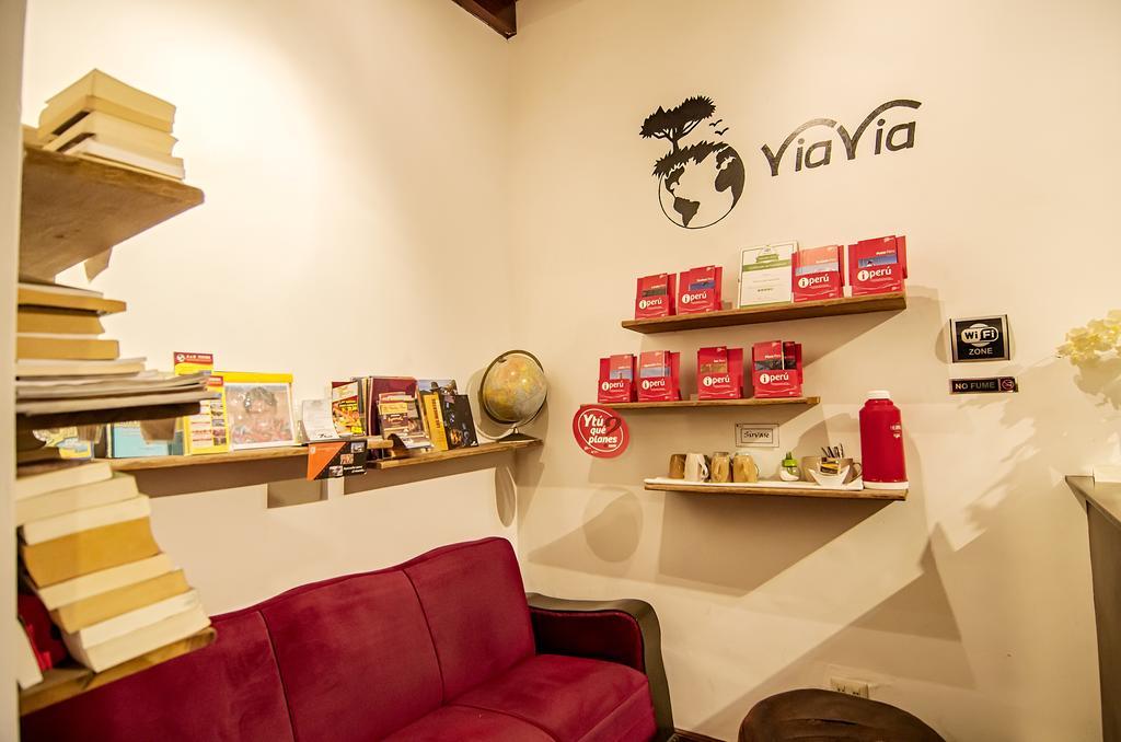 Viavia Cafe Ayacucho Hotel Exterior photo