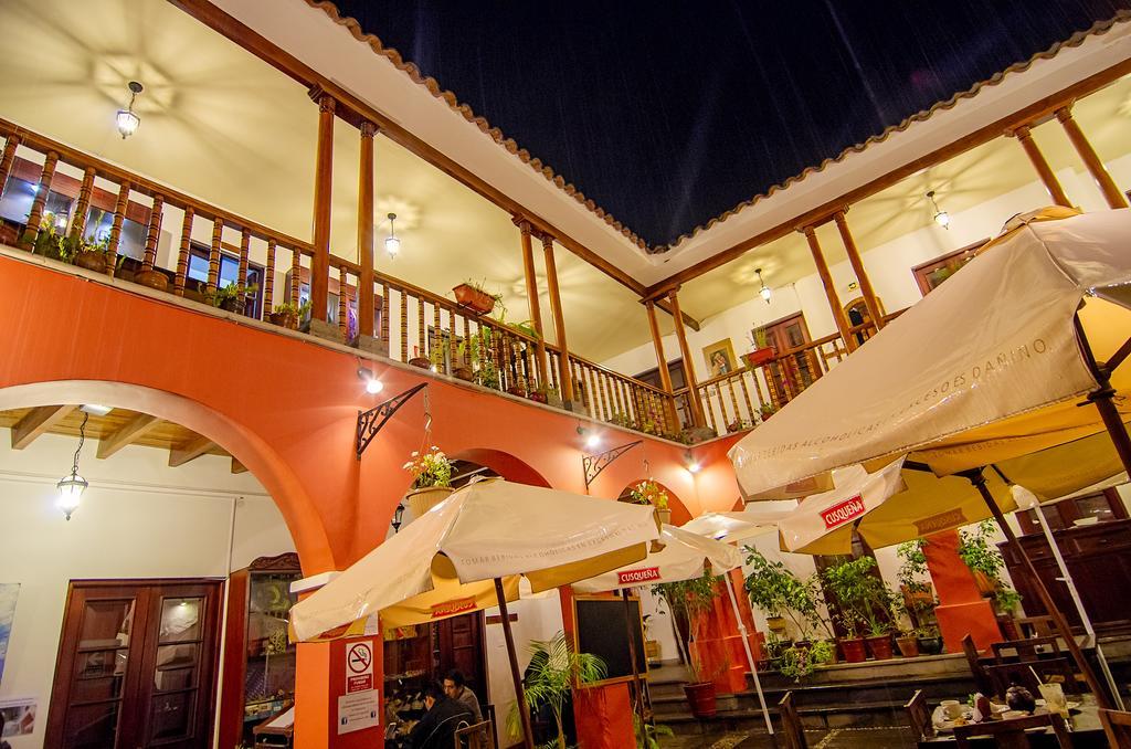 Viavia Cafe Ayacucho Hotel Exterior photo